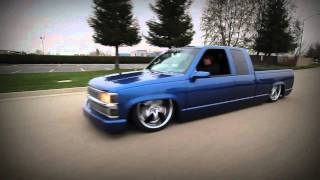 Chevy Silverado laying body on 22s [upl. by Legin932]