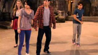 Les Sorciers de Waverly Place  Saison 4  Interview de Selena Gomez [upl. by Hwu]