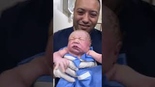 New Born Baby 🍼 baby newmother cute newchild cutebaby newparents newborn newmommysjourney [upl. by Patten]