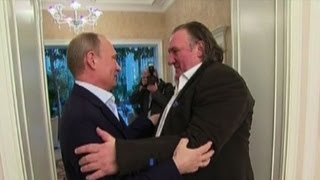 Gérard Depardieu rencontre Vladimir Poutine à Sotchi [upl. by Ennaed]