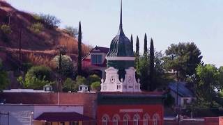 Un Tour de Bisbee Arizona  Bonjour et bonnes vacances [upl. by Lyrem]