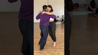 Milonga Traspiés amp Crosses  Class Summary I Tango Argentino  Ariel Taritolay amp Cornelia Roy [upl. by Siladnerb412]