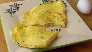 So gelingt das perfekte Käse Omelette [upl. by Aicelav]