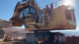 Huge 450 Tons Caterpillar 6040 Excavator Loading Hitachi EH3500 250 Tons Capacity Dumpers [upl. by Dickson]