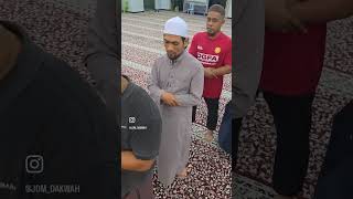 Makmum sholat kajianislam motivasi shorts [upl. by Aeneg]