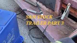 samph stock trailer part 3 welding and fitting welding horsetrailer lincolnwelder 140MP [upl. by Trometer640]