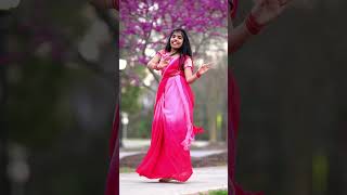 Gulaabi Sadi  Marathi Song  Thanaya [upl. by Ellenuahs]