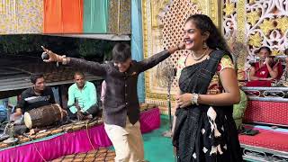 NASEEB STAR GROUP ME PARUL RATHAVA Ki ANTRY KE NON STOP GARBA AT VAGHODIYA  DAY 5 [upl. by Detta]