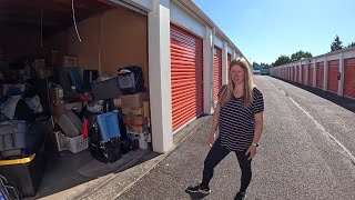 I Bought Womens Abandoned Storage Locker at Auction [upl. by Enneirda]