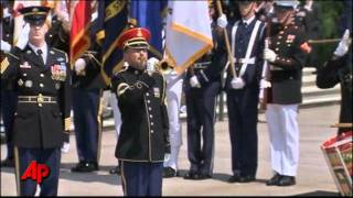 Obama Places Wreath at Tomb of the Unknowns [upl. by Ramedlav279]