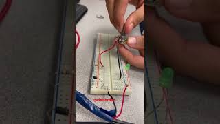 potentiometer lab  breadboard connection  measurement lab [upl. by Enirehtak91]