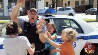 Policier battu pas les enfants JPR [upl. by Giavani626]