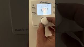 How to set the time and date on a Worcester comfort two controller [upl. by Alan230]