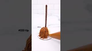 Tutorial Broomstick Cupcakes 🧹 [upl. by Notneuq]