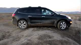 Offroad med Chevrolet Traverse LTZ [upl. by Adham285]