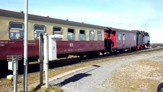 Ankunft eines Zugs der Harzer Schmalspurbahn auf dem Brocken [upl. by Harold]