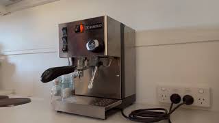 How to make a coffee on Fads Rancilio SD 480p [upl. by Hemetaf826]