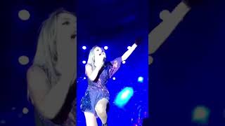 Hadise sifir tolerans izmir cim konserleri [upl. by Parthenia]