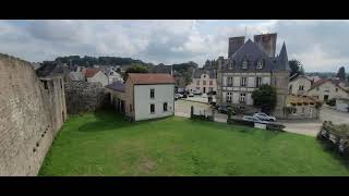 dans la salle de garde des grands remparts de guémené sur scorff [upl. by Merfe]