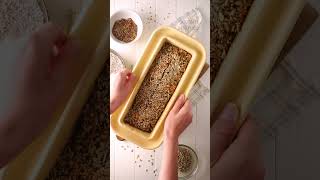 🍞 Low Carb Körnerbrot in nur 10 Minuten Zubereitungszeit 🌿 [upl. by Ahsela]