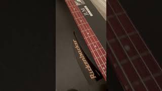 Rickenbacker 4003S  very quick look [upl. by Springer943]