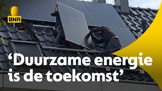 Bedrijven hamsteren zonnepanelen uit China terwijl stroomnet volraakt [upl. by George]