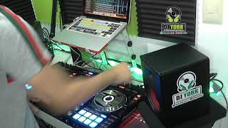 Dembow Mix  Dj York Mezclado En Vivo 2020 [upl. by Irafat]