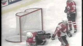 VMguldet i ishockey 1987 guldfrossan på TV  del 4 av 8 Sportspegeln [upl. by Zebulen]