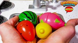 ¡Aprenda nombres de frutas y verduras para niños con Toy Kitchen Cooking Party [upl. by Zebedee944]