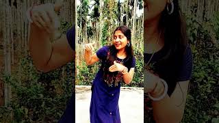 Jaane de jaane desong dance youtubeshortsmusic [upl. by Ailemrac]