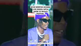 Mczo Alivyoimba Singeli mpya WIVU ya JAY COMBAT ft DJ Mushizo Wasafi Festival Muleba [upl. by Darryl816]