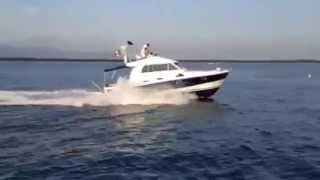 Beneteau Antares 1080 Fly quotSpruzzi di Marequot in navigazione [upl. by Tonye]