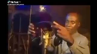 Ferre gola dans la chanson francs congolais suivez la video [upl. by Leahcimal]