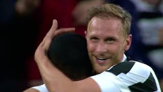 Il gol di Howedes  Juventus  Sampdoria 30  Giornata 32  Serie A TIM 201718 [upl. by Giarla]