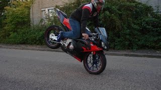 Aprilia RS 50 Wheelie Stoppie 20062007 [upl. by Hett]