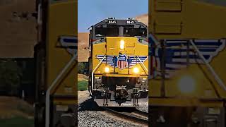 Union Pacific SD70ACe leads an intermodal Train up Beaumont Hill railroad train unionpacific [upl. by Atela]