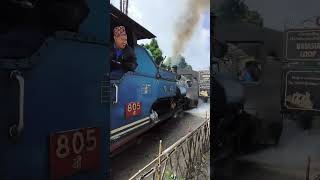 darjeelingToy trainviralvideo [upl. by Hotchkiss]