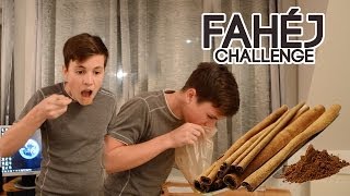 EZ DURVA  Fahéj kihívás  Cinnamon challenge [upl. by Ameerak391]