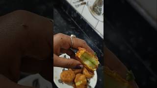 Aalu ke Pakode ki Recipe How to Make Potato fritters [upl. by Ancel]