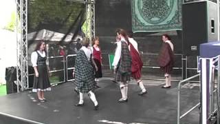 Twa Meenit Reel Highland Gathering Peine 2013 [upl. by Lala]