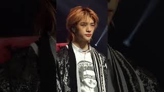 230327 소리꾼 현진 Hyunjin Thunderous hyunjin maniacworldtour straykids2ndworldtourmaniacencore [upl. by Oicnerolf]