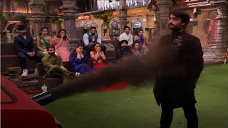 Bigg Boss 18 Live  Weekend Ka Vaar  Karanveer Vs Avinash Vivian Vs Chahat Rajat Eisha  The W [upl. by Colburn]