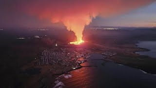 Izland betört a lávafolyam Grindavik városába [upl. by Gertrud366]