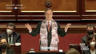 CrozzaDraghi e la messa cantata in Parlamento «Dal Vangelo contro Matteo» [upl. by Laehcimaj576]