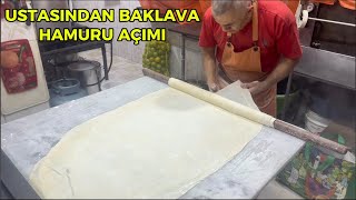 USTASINDAN AYRINTILI BAKLAVA HAMURU AÃ‡LIÅI BAKLAVA NASIL YAPILIR [upl. by Alina423]