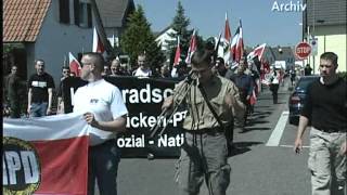 Antifaschistische Bildungsinitiative in Friedberg gehen gegen Rechtsradikale vor [upl. by Aicenek]