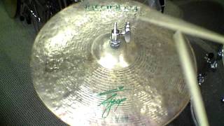 Istanbul Agop Signature Hi Hat Cymbals 15quot  1045t 1152b grams [upl. by Laddy]