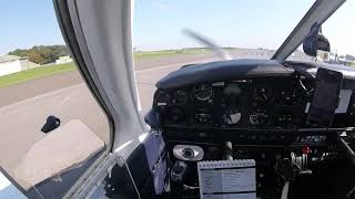 Taxi and take of from Kemble Airport Piper PA28 [upl. by Gillett]