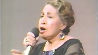 ELOISA ANGULO La Soberana de la Canción Criolla interpreta SOÑAR Vals peruano [upl. by Chico]