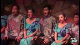 Philippine Madrigal Singers 2009  Deck the HallsIn Excelsis Deo [upl. by Rebeka]